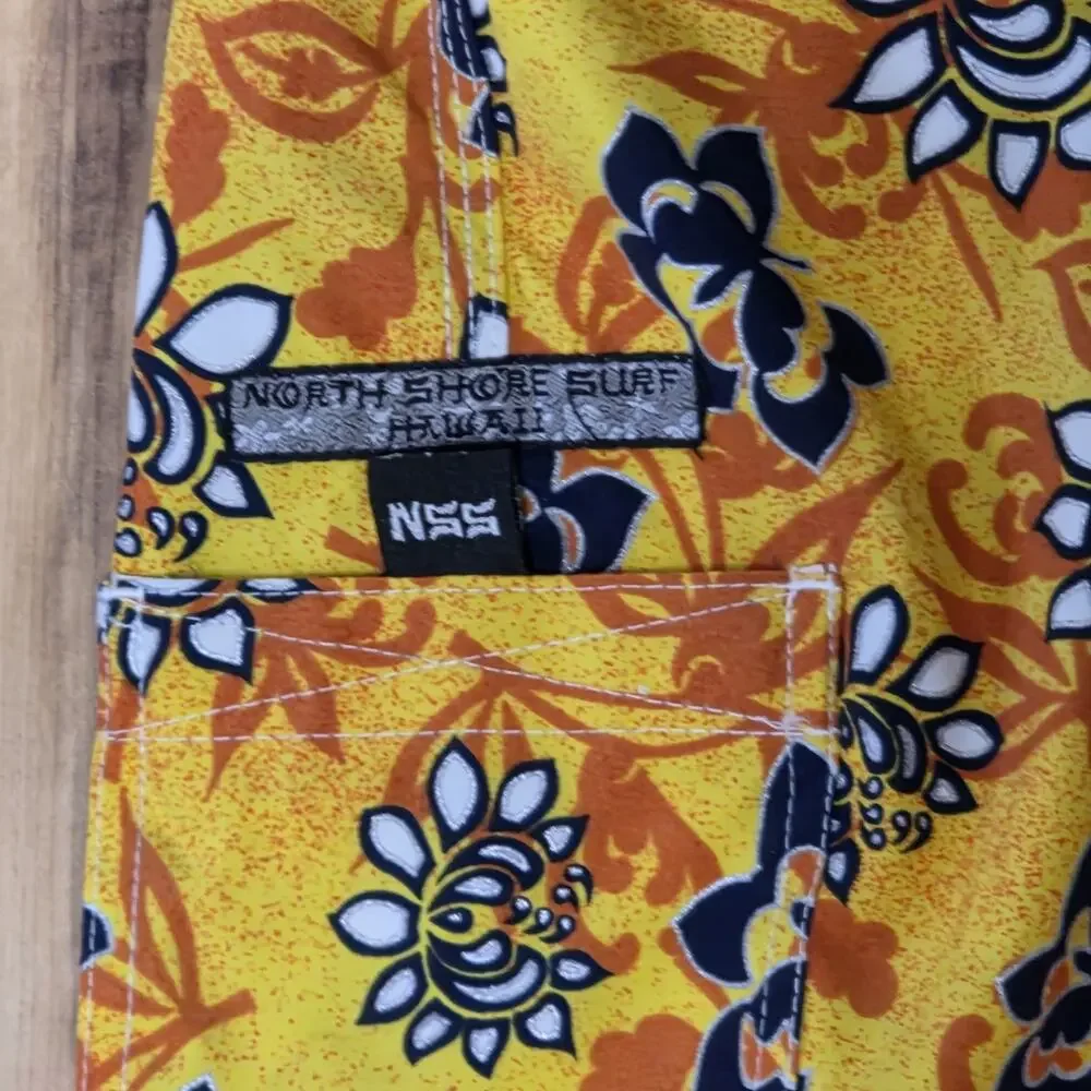 North Shore Surf Hawaii Men’s Board Shorts Size 32 Yellow Floral Hawaiian Swim T